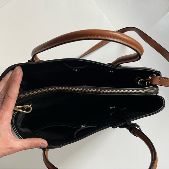 Nine West dark & light brown leather handbag with removeable adjustable straps - Picture 10 of 16